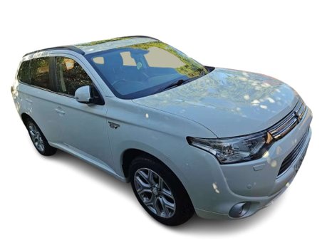 Mitsubishi Outlander 2.0h 12kWh GX4hs SUV 5dr Petrol Plug-in Hybrid CVT 4WD Euro 5 (s/s) (200 ps