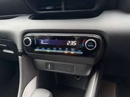 Toyota Yaris 1.5 Yaris Design HEV CVT 5dr 22