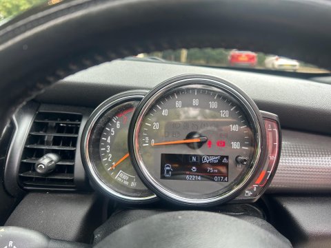 Mini Convertible 1.5 Cooper Euro 6 (s/s) 2dr 30