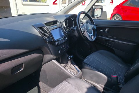 Kia Venga 3 1.6 AUTOMATIC WITH ONLY 45000 MILES WITH 9 MAIN DEALER SERVICES!SAT NAV!  19