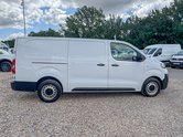 Peugeot Expert XLWB L3H1 Low Roof Professional Premium 2900 Air Con EURO 6 5