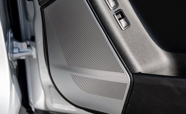 Mercedes-Benz GLS GLS 63 27