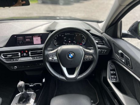 BMW 1 Series 2.0 118D Sport 5dr 19