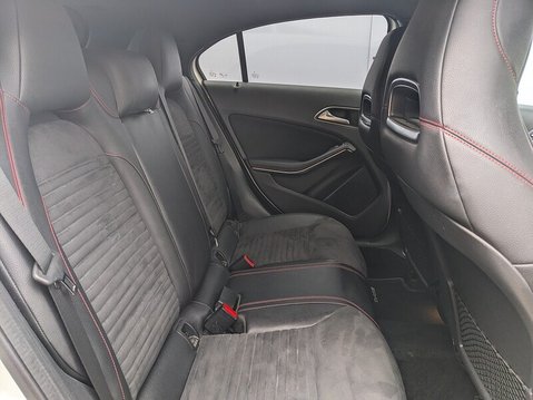 Mercedes-Benz A Class A 200 D AMG LINE PREMIUM 25