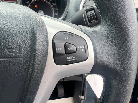 Ford Fiesta 1.4 Titanium 5dr 28