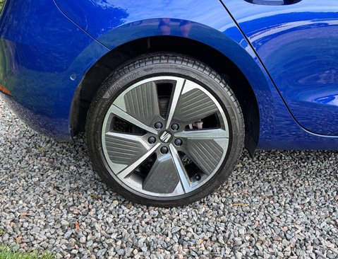 SEAT Leon 1.4 Leon Xcellence Luxury PHEV Semi-Auto 5dr 13