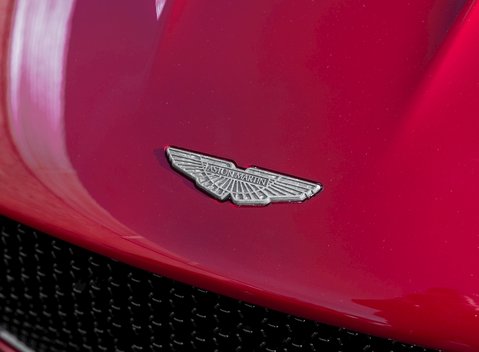 Aston Martin DBS Superleggera 34