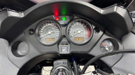 Honda CB 2007 60K MOT GOOD LOOKING 1000CC COMMUTER TOURER BIKE 15