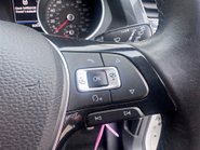 Volkswagen Tiguan SE NAV TSI 16