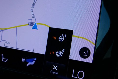 Volvo V60 2.0 V60 R-Design B3 MHEV Auto 5dr 26