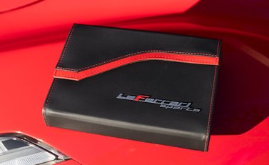 Ferrari LaFerrari Aperta 41