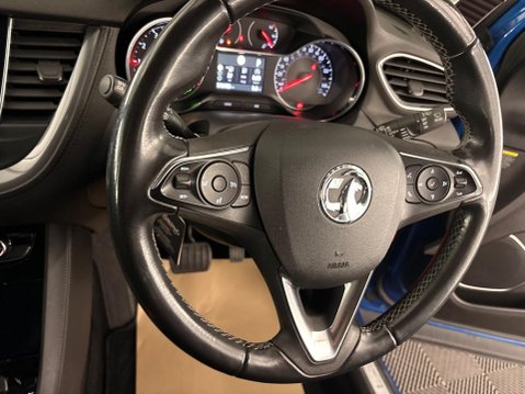 Vauxhall Grandland X 1.2 Turbo Sport Nav Auto Euro 6 (s/s) 5dr 25