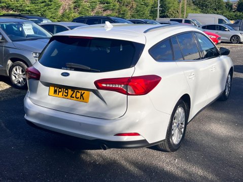 Ford Focus 1.0T EcoBoost Titanium Euro 6 (s/s) 5dr 6