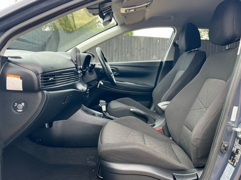 Hyundai BAYON T-GDI PREMIUM DCT MHEV 3