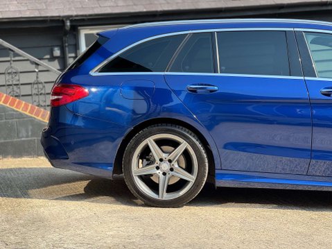 Mercedes-Benz C Class 2.1 C220d AMG Line (Premium Plus) Estate 5dr Diesel 7G-Tronic+ Euro 6 (s/s) 16