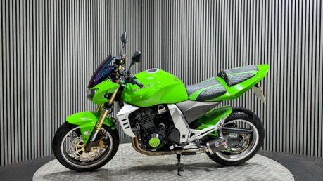 Kawasaki Z1000 2005 ONLY 28K 1000CC NAKED PROJECT BIKE RUNS WELL 4