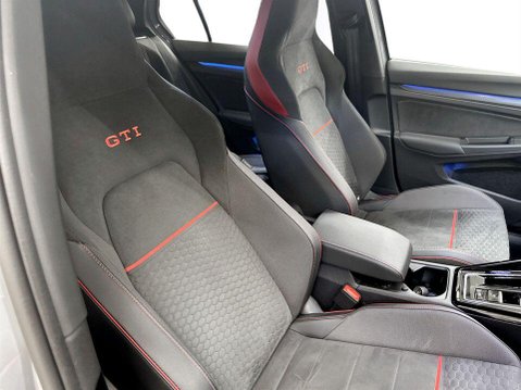 Volkswagen Golf 2.0 TSI GTI Clubsport Hatchback 5dr Petrol DSG Euro 6 (s/s) (300 ps) 11