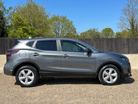 Nissan Qashqai DIG-T ACENTA PREMIUM DCT 5