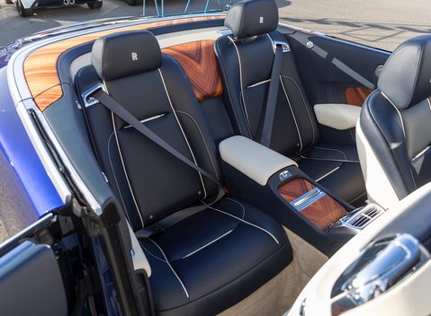 Rolls-Royce Dawn 16