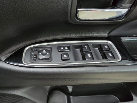Mitsubishi Outlander 2.0h 12kWh 4h CVT 4WD Euro 6 (s/s) 5dr 39
