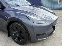 Tesla Model Y SUV 5dr Electric Auto RWD (346 ps) 13