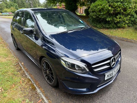 Mercedes-Benz B Class 1.5 B 180 AMG Line Premium D Auto 5dr 4