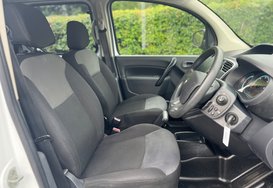 Renault Kangoo Kangoo Maxi ZE LL21 33kWh Business Crew Van Auto L3 H1 17