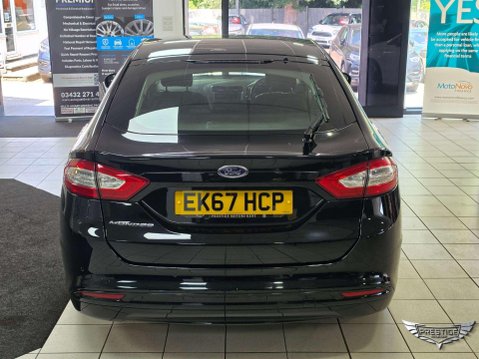 Ford Mondeo 2.0 TDCi Titanium Euro 6 (s/s) 5dr 89