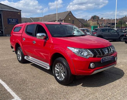 Mitsubishi L200 2.4 L200 Barbarian DI-D Auto 4WD 4