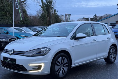 Volkswagen e-Golf E-GOLF - 12 MONTHS MOT -APPLE CAR PLAY  11