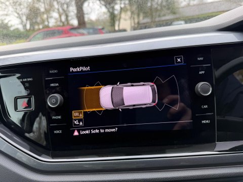 Volkswagen Polo 1.0 TSI SEL Euro 6 (s/s) 5dr 27