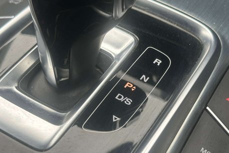 MG HS 1.5 T-GDI Trophy SUV 5dr Petrol DCT Euro 6 (s/s) (162 ps) 38
