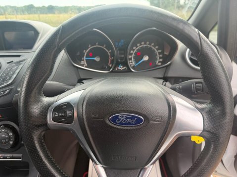 Ford Fiesta 1.0T EcoBoost ST-Line Hatchback 3dr Petrol Manual Euro 6 (s/s) (125 ps) LOW 11