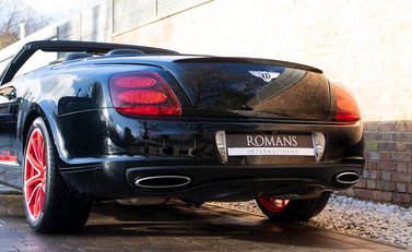 Bentley Continental Supersports Convertible ISR 26