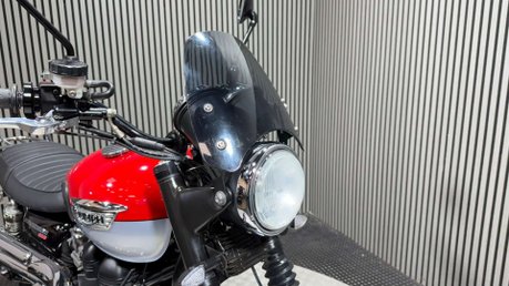 Triumph Scrambler 2014 ONLY 11K EXCELLENT CONDITION LONG MOT WARRANTY 24