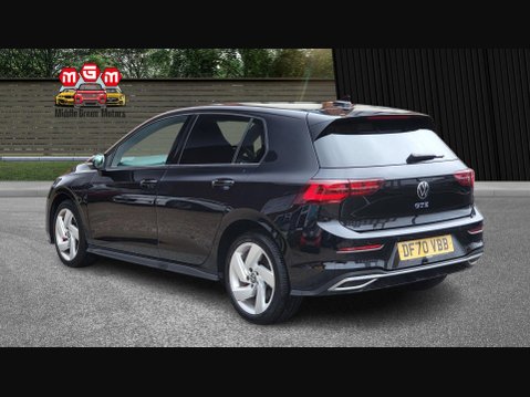 Volkswagen Golf GTE DSG 6