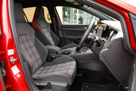 Volkswagen Golf GTI TSI DSG 40