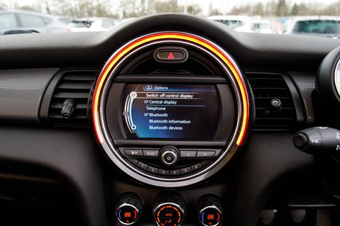 Mini Convertible COOPER 24