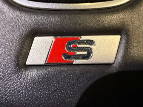 Audi A4 2.0 A4 S Line 35 TFSI Semi-Auto 5dr 23