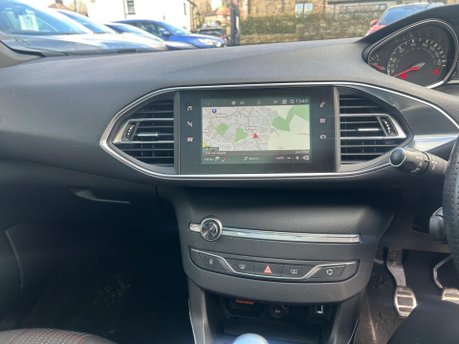 Peugeot 308 S/S SW GT LINE 12