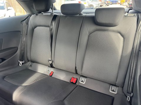 Audi A3 1.4 TFSI CoD SE Euro 6 (s/s) 3dr 27