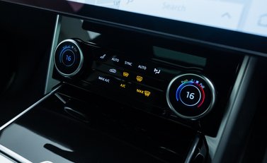 Land Rover Range Rover P530 Autobiography 22