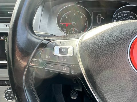 Volkswagen Golf Golf Match Tdi Bluemotion Technology 17