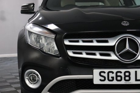 Mercedes-Benz GLA GLA 200 SE 25