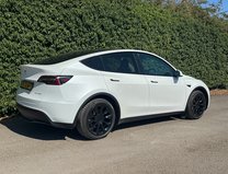 Tesla Model Y (Dual Motor) Long Range SUV 5dr Electric Auto 4WDE (384 bhp) 35