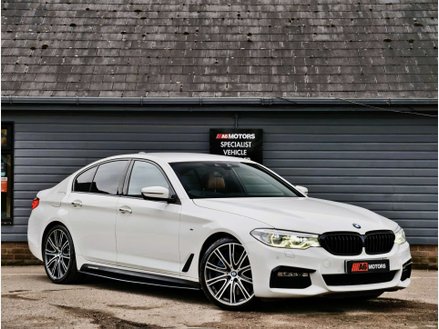 2017 5 SERIES 3.0 540I XDRIVE M SPORT AUTO 4WD 4DR YEAR 2017 17 MILEAGE... photo