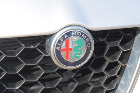 Alfa Romeo Giulia TB VELOCE 5