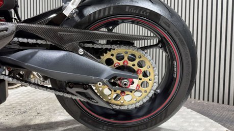 Triumph Street Triple R 2013 ONLY 21K QUICK SHIFTER, LOADS OF EXTRAS, LONG MOT 12