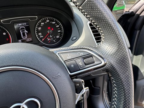Audi Q3 TFSI S LINE 24