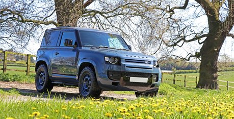 Land Rover Defender 90